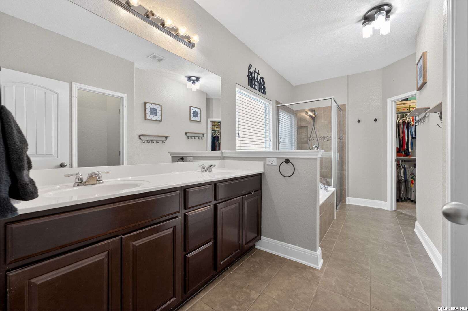 22811 Akin Town San Antonio TX 78261