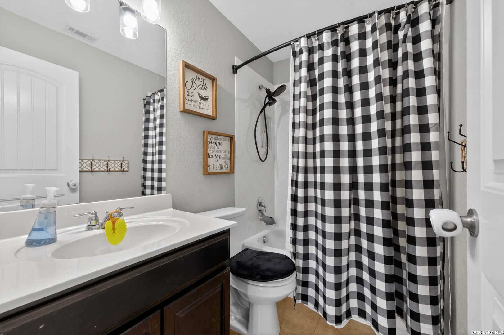 22811 Akin Town San Antonio TX 78261