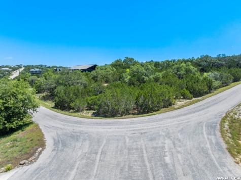 631 La Paloma Drive Canyon Lake TX 78133