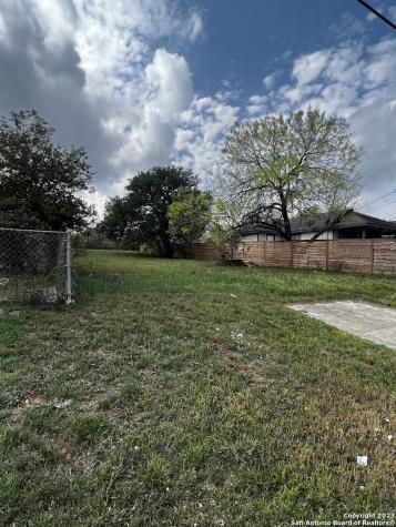 554 Yucca Street San Antonio TX 78220
