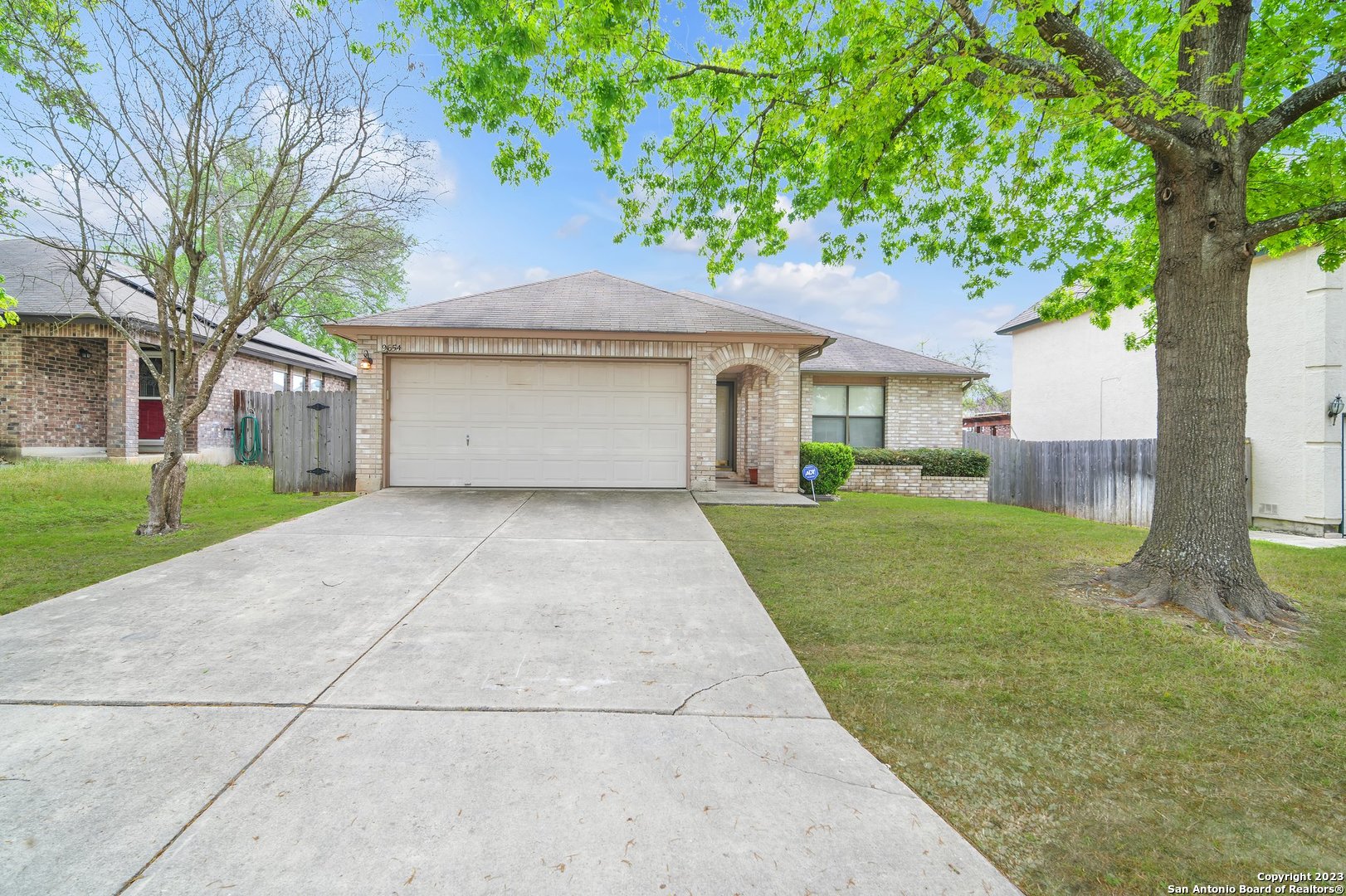 9654 Campton Farms San Antonio TX 78250