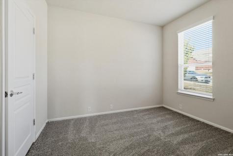 1039 Chase Creek San Antonio TX 78260
