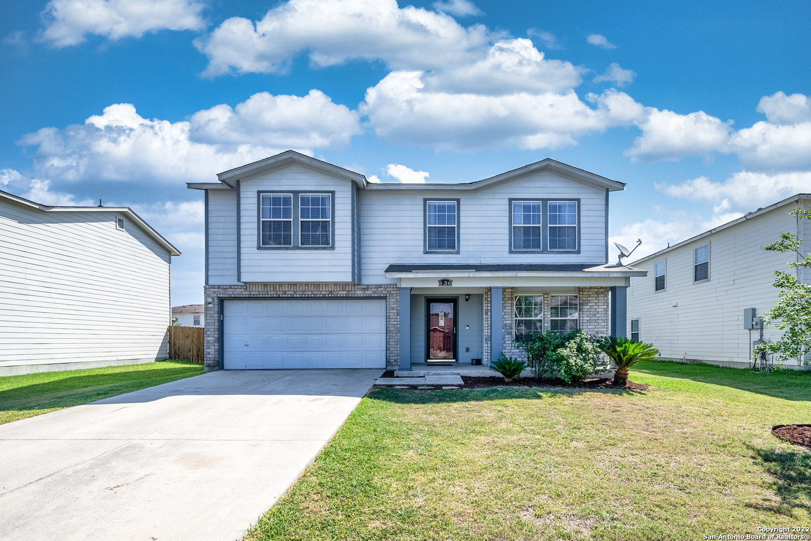 636 NW Crossing Drive New Braunfels TX 78130