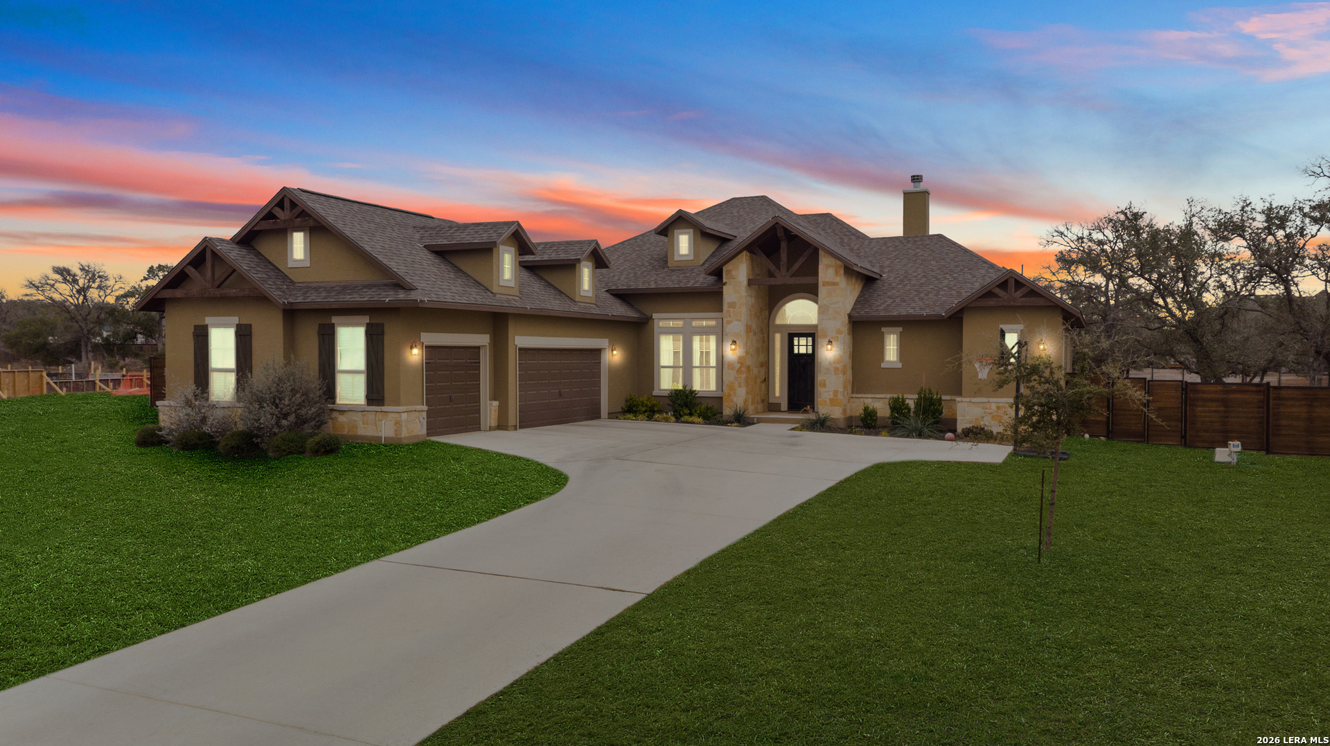 527 James Way Castroville TX 78009