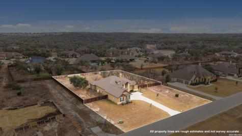 527 James Way Castroville TX 78009