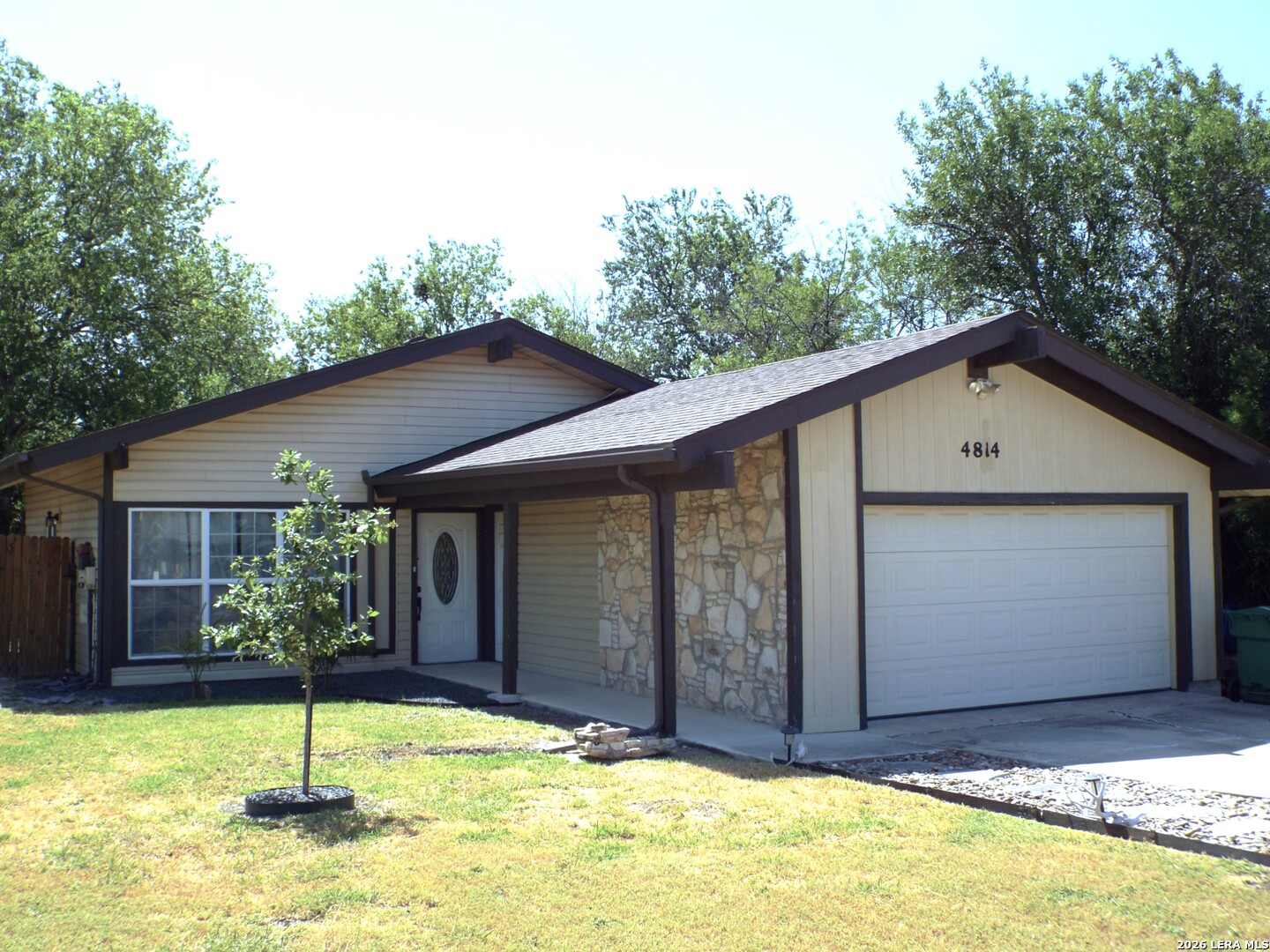 4814 Castle Cross San Antonio TX 78218