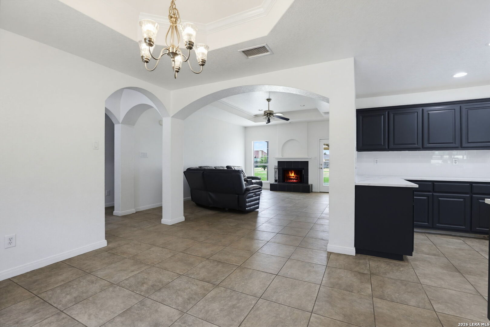 1860 County Road 6710 Lytle TX 78052
