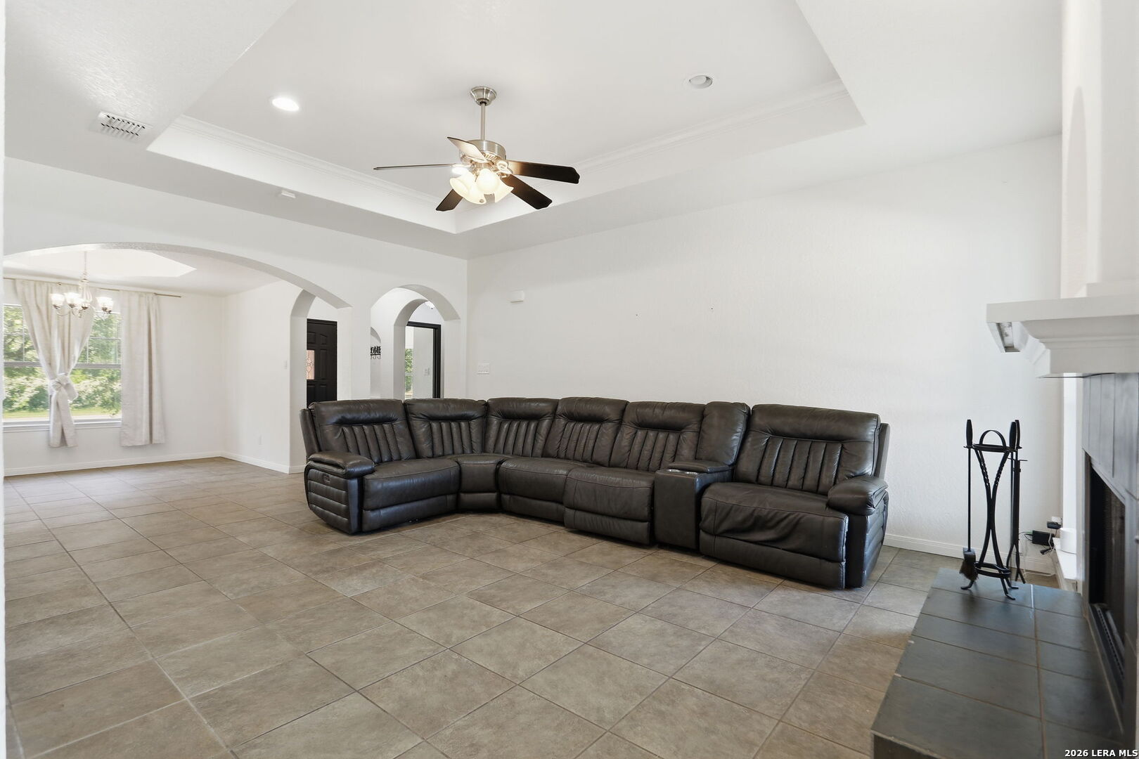 1860 County Road 6710 Lytle TX 78052