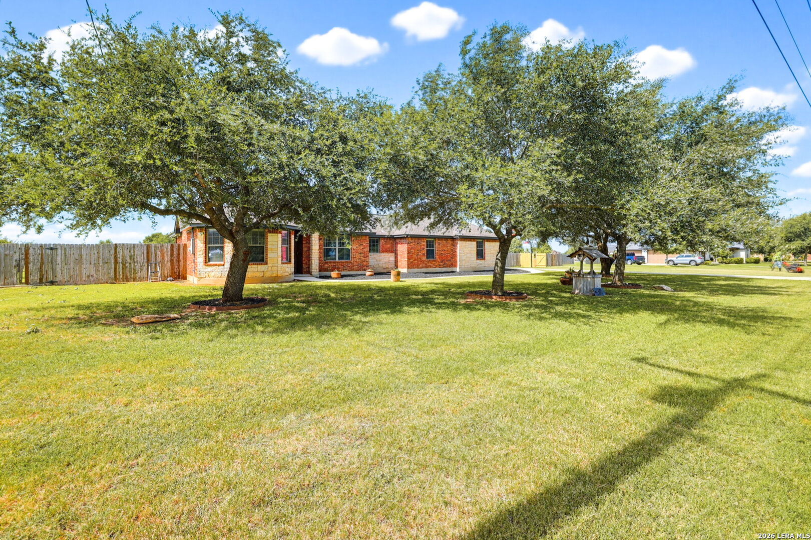 1860 County Road 6710 Lytle TX 78052