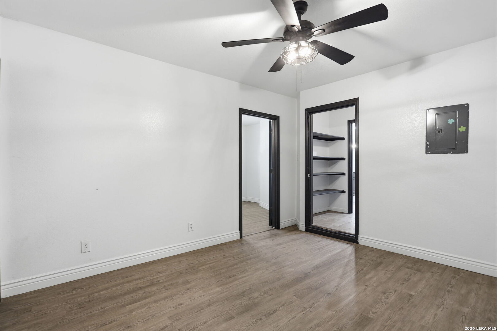 1860 County Road 6710 Lytle TX 78052