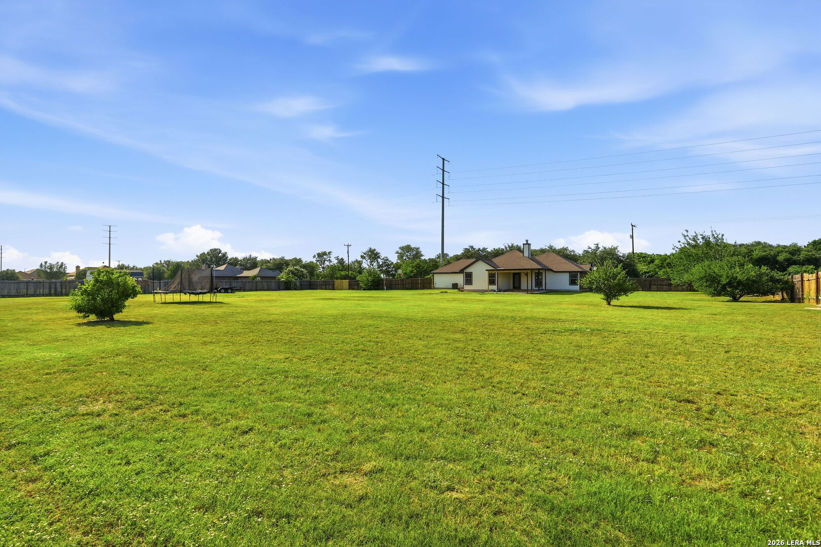 1860 County Road 6710 Lytle TX 78052