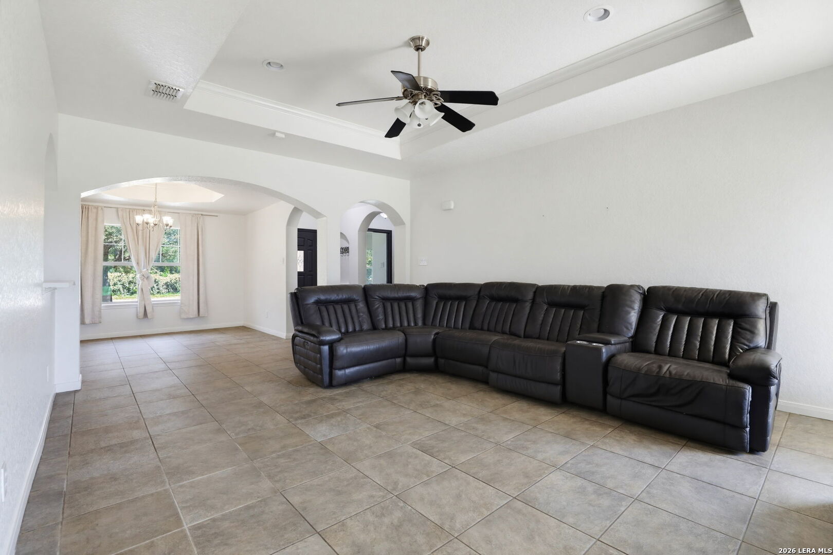 1860 County Road 6710 Lytle TX 78052