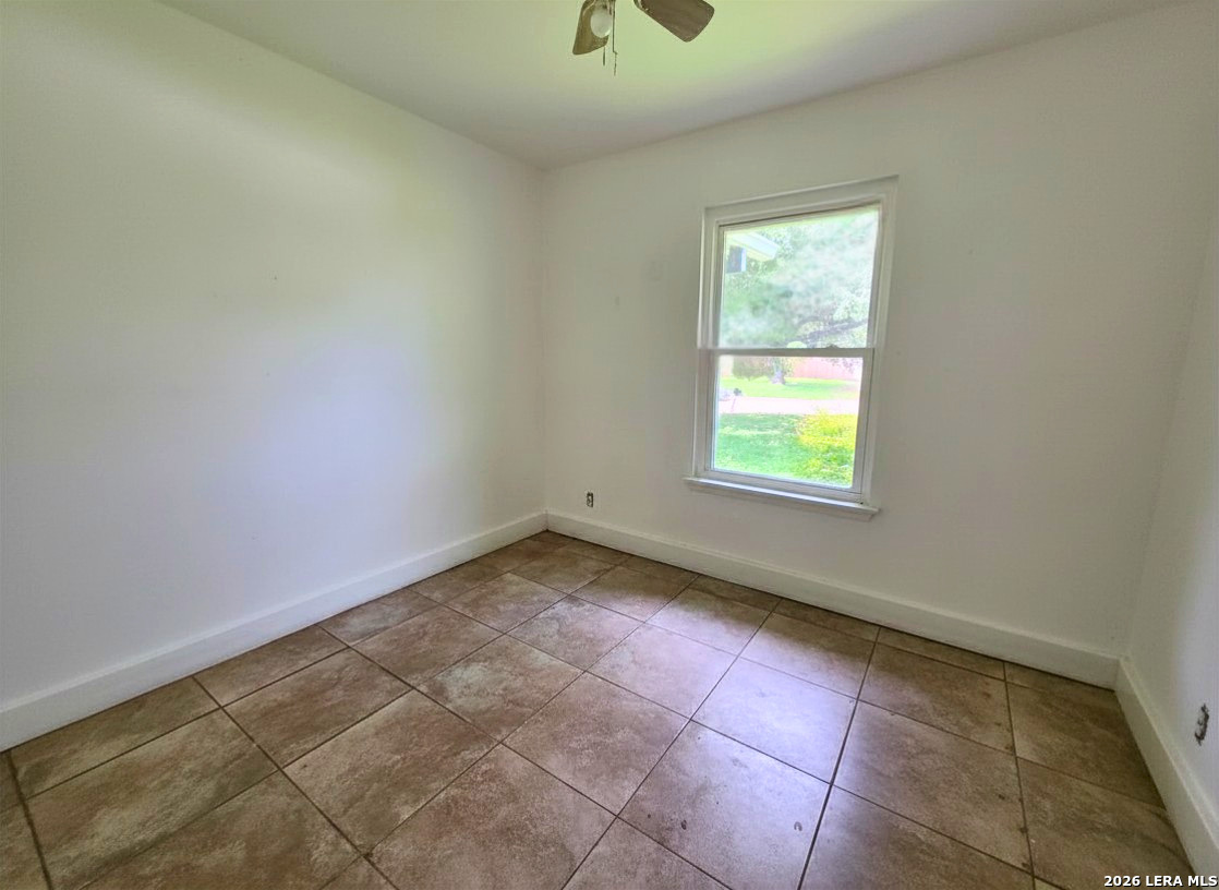 4438 First View Drive San Antonio TX 78217