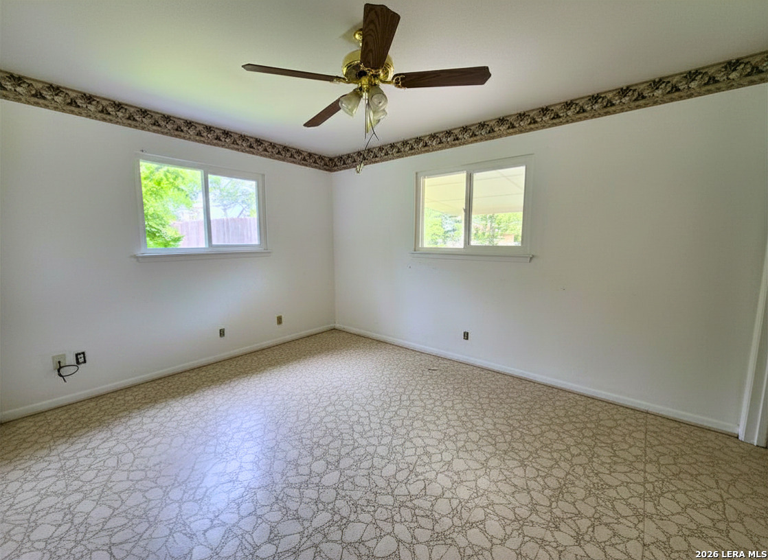 4438 First View Drive San Antonio TX 78217