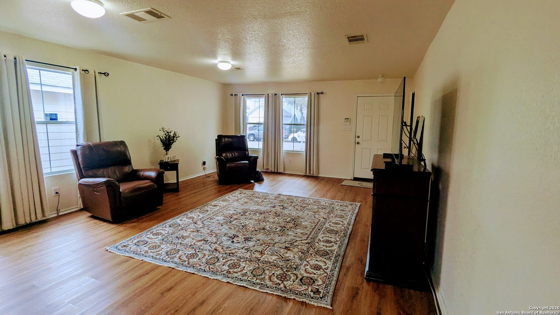 1334 Sunbend San Antonio TX 78224