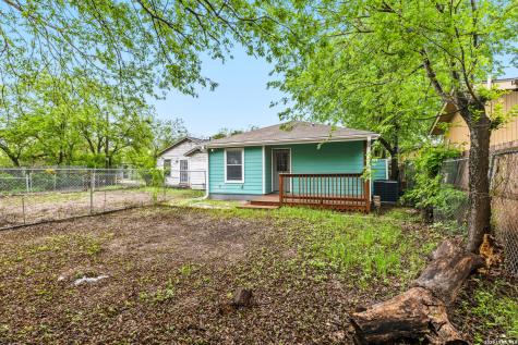 105 El Fledo San Antonio TX 78210