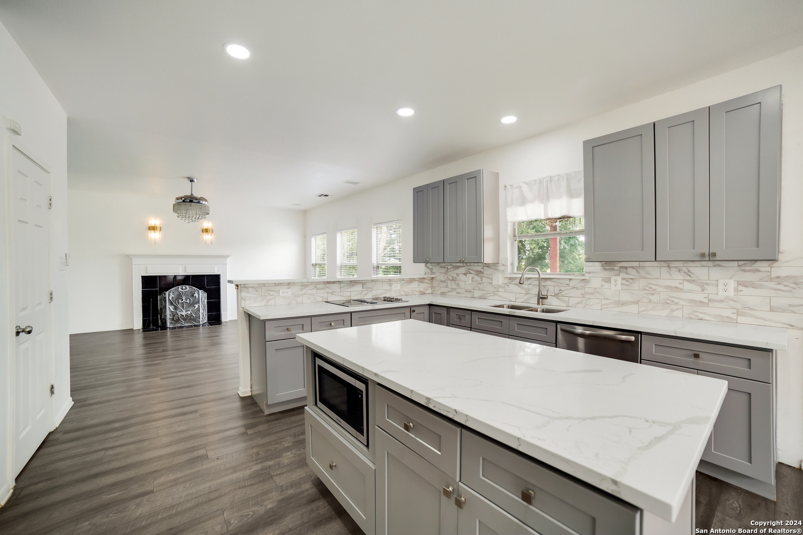 4439 Taylors Bend San Antonio TX 78247
