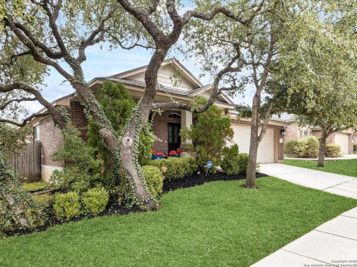 2711 Trinity Glade San Antonio TX 78261