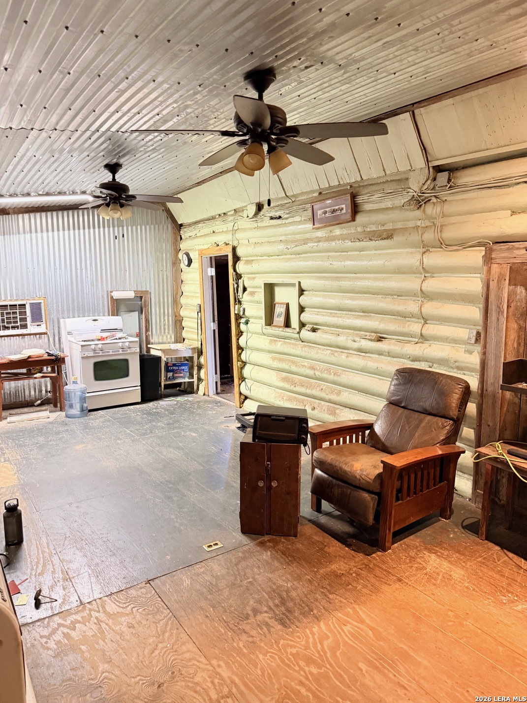 16057 Us Highway 90a W Kingsbury TX 78638