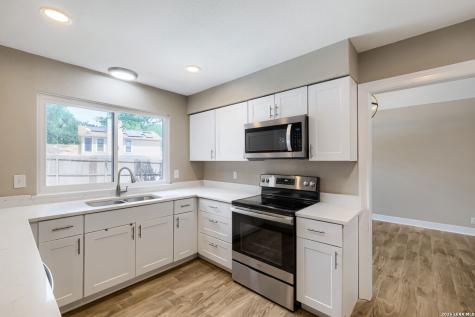 2645 Pebble Valley San Antonio TX 78232