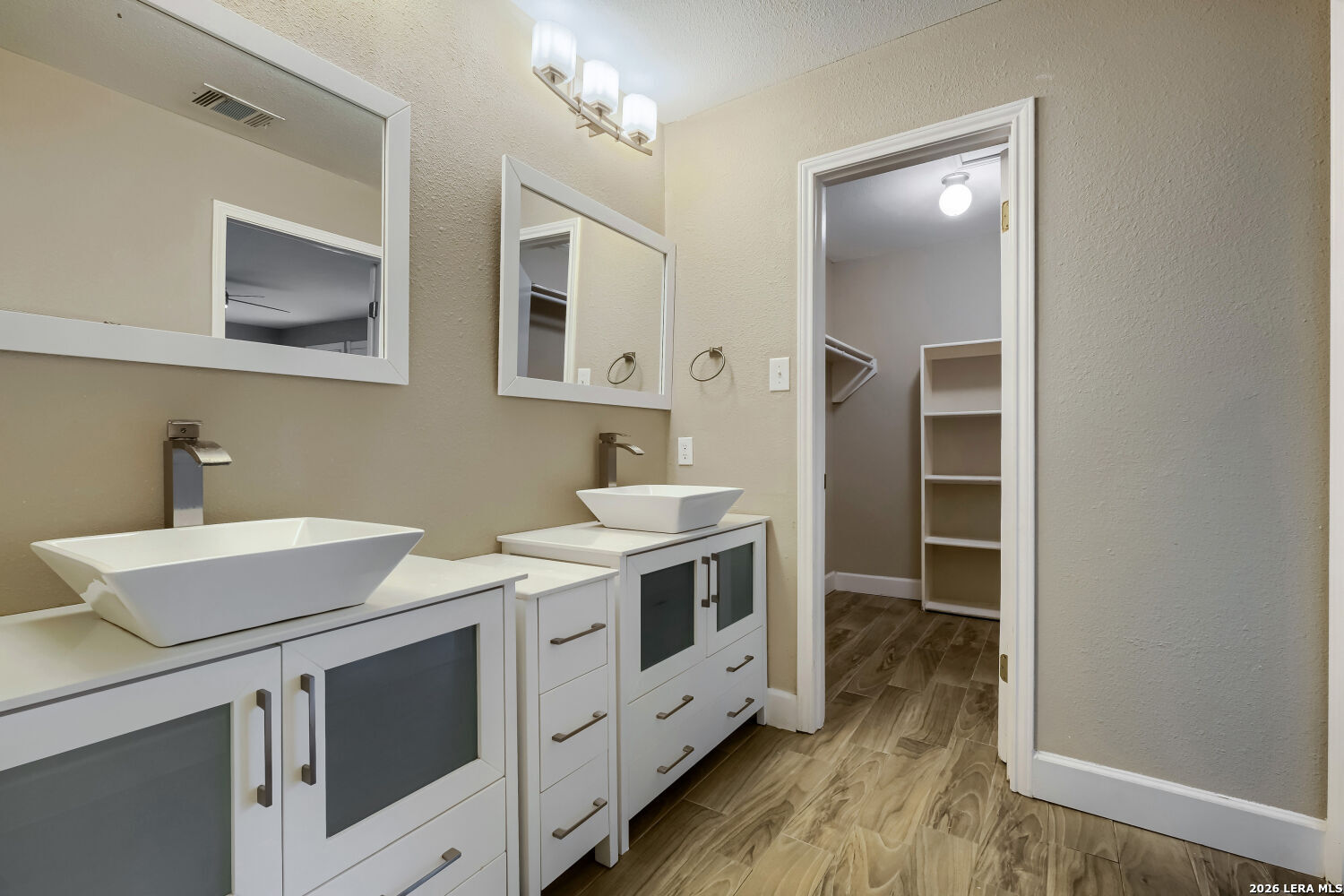 2645 Pebble Valley San Antonio TX 78232