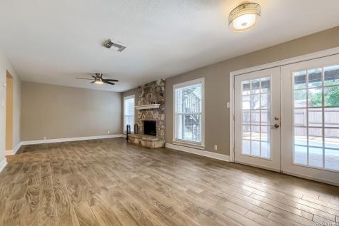 2645 Pebble Valley San Antonio TX 78232