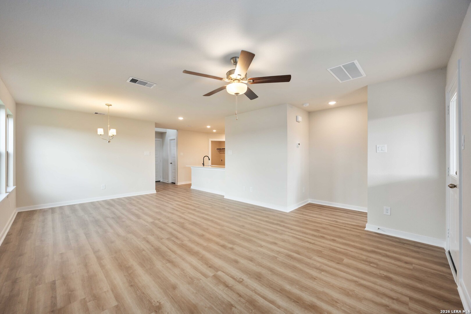 6115 Quiet Oak Place San Antonio TX 78219