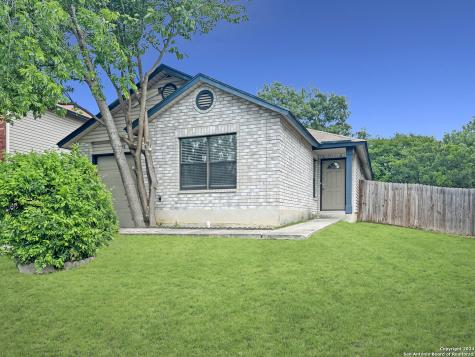 5428 Villa Mercedes San Antonio TX 78233