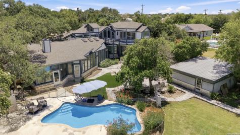 10011 Southwell Road San Antonio TX 78240