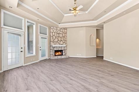 10011 Southwell Road San Antonio TX 78240