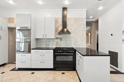 10011 Southwell Road San Antonio TX 78240