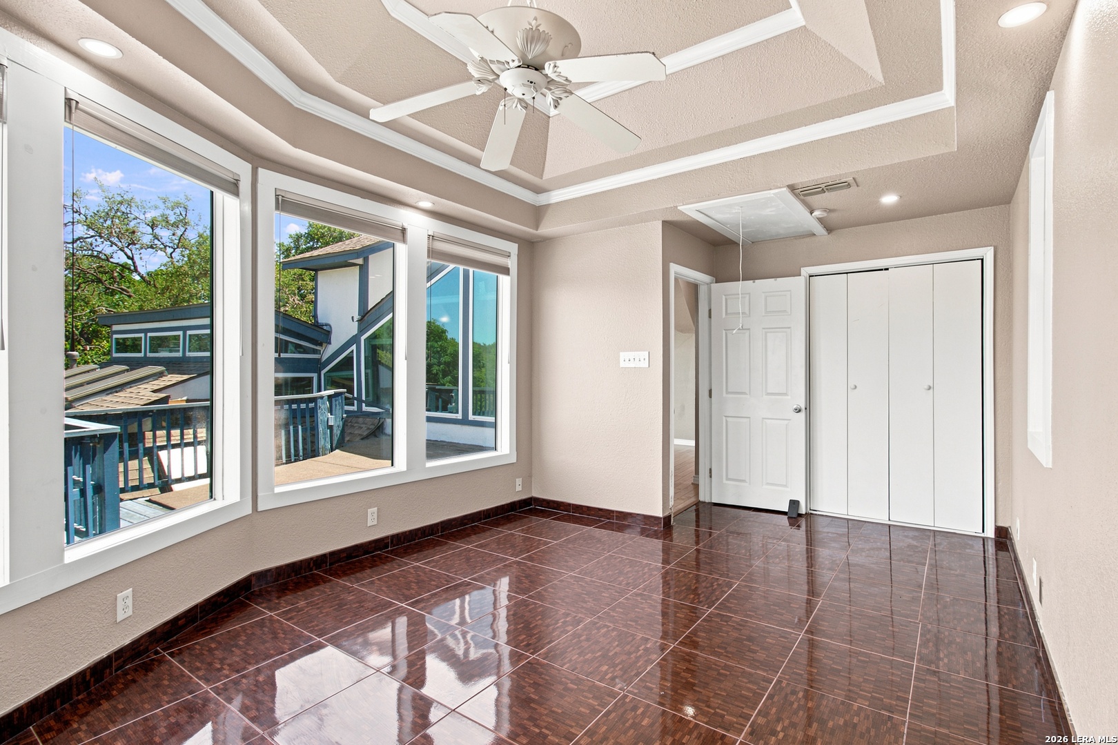 10011 Southwell Road San Antonio TX 78240