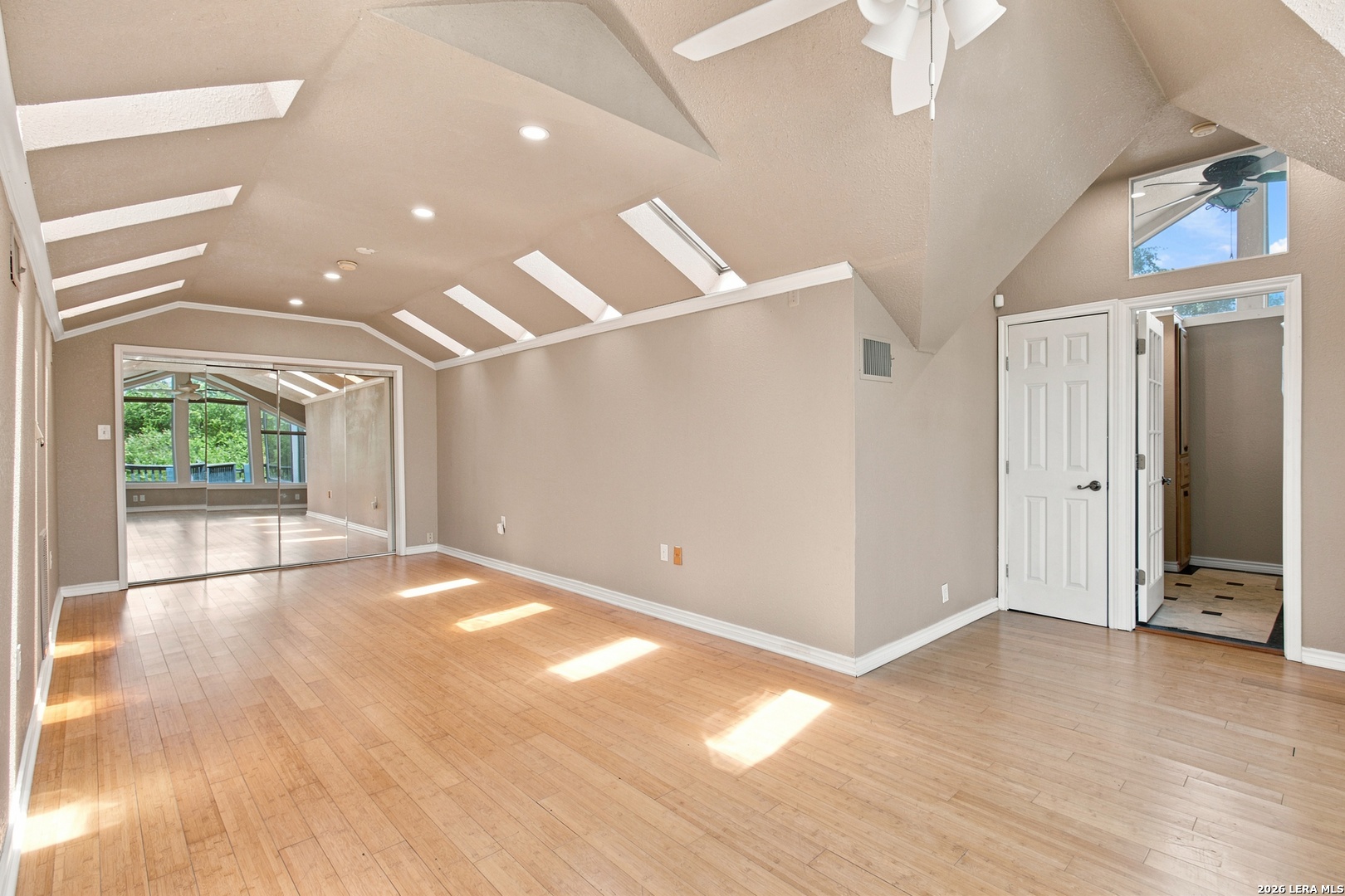 10011 Southwell Road San Antonio TX 78240