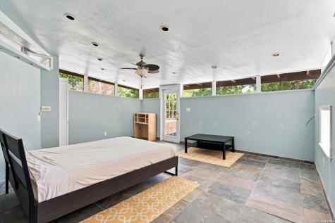 10011 Southwell Road San Antonio TX 78240