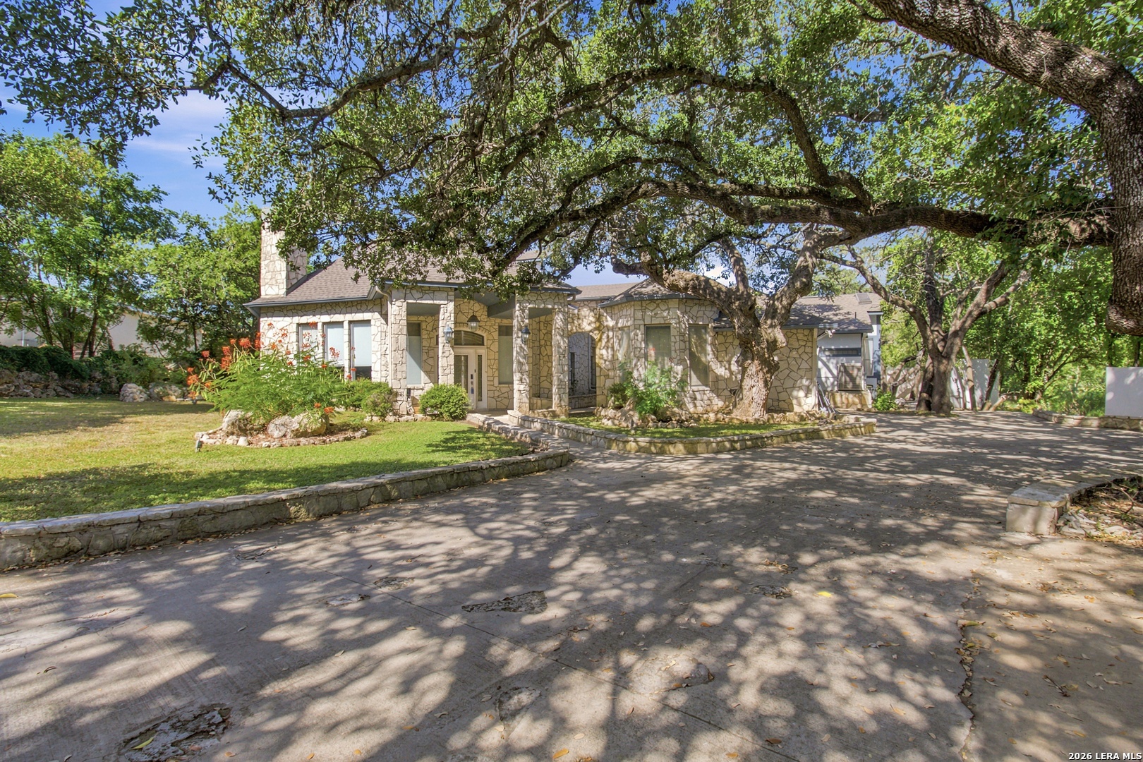 10011 Southwell Road San Antonio TX 78240