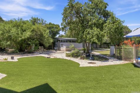 10011 Southwell Road San Antonio TX 78240