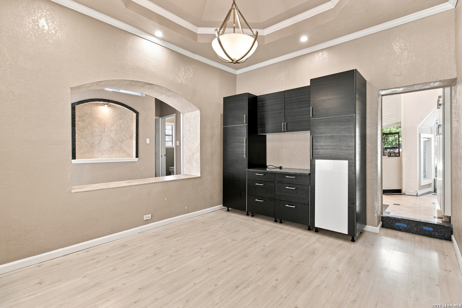 10011 Southwell Road San Antonio TX 78240