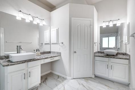 20607 Wild Springs San Antonio TX 78258