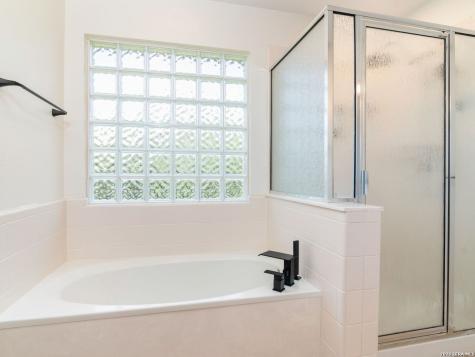 8714 Santa Fe Cove Helotes TX 78023