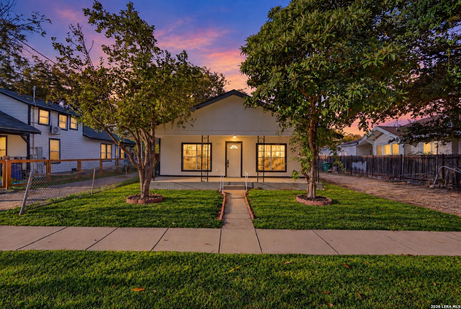 111 Barrett Avenue San Antonio TX 78214