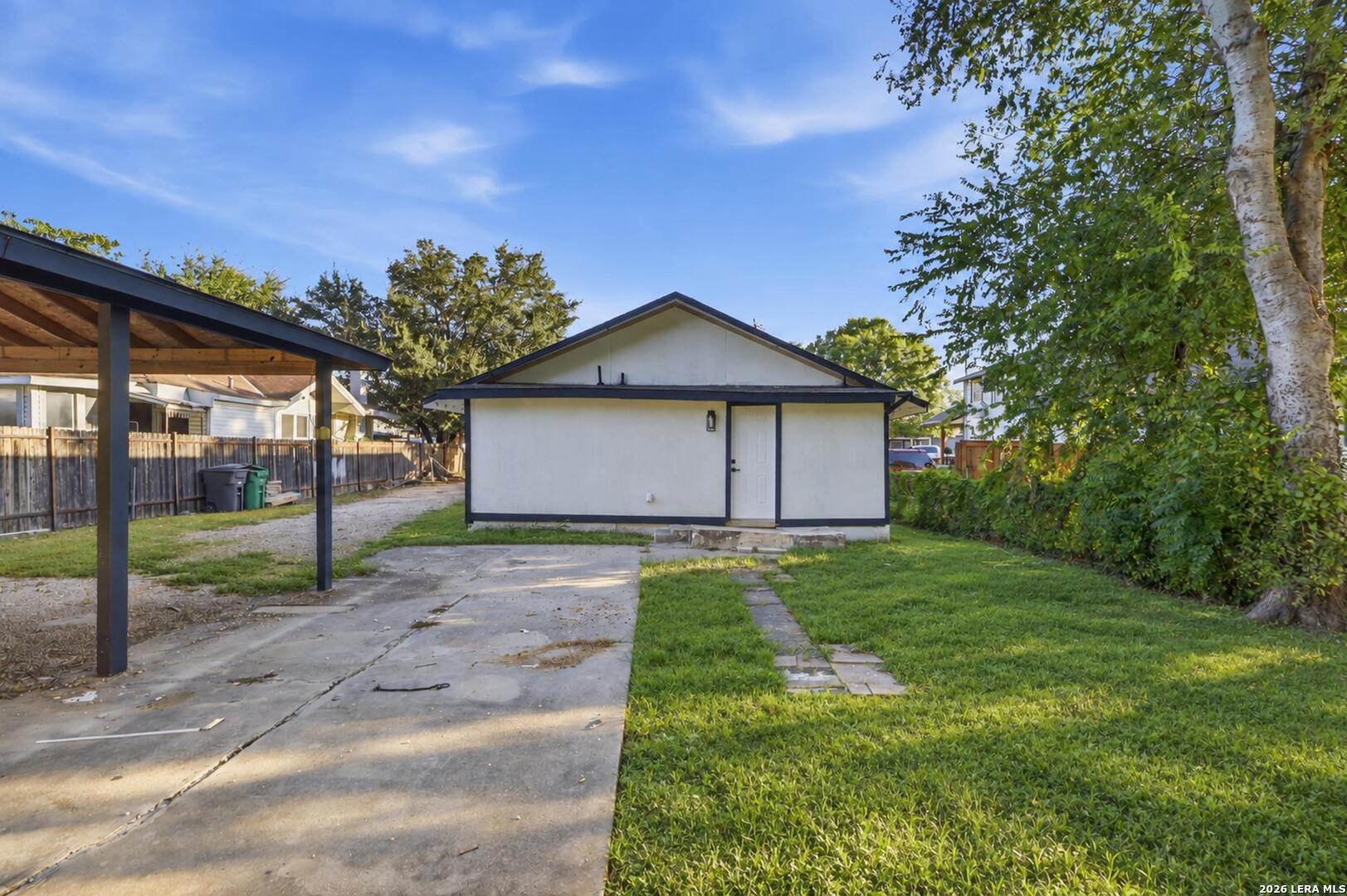 111 Barrett Avenue San Antonio TX 78214