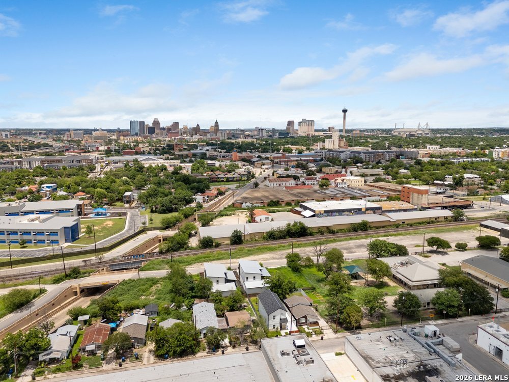 153 Stribling San Antonio TX 78204