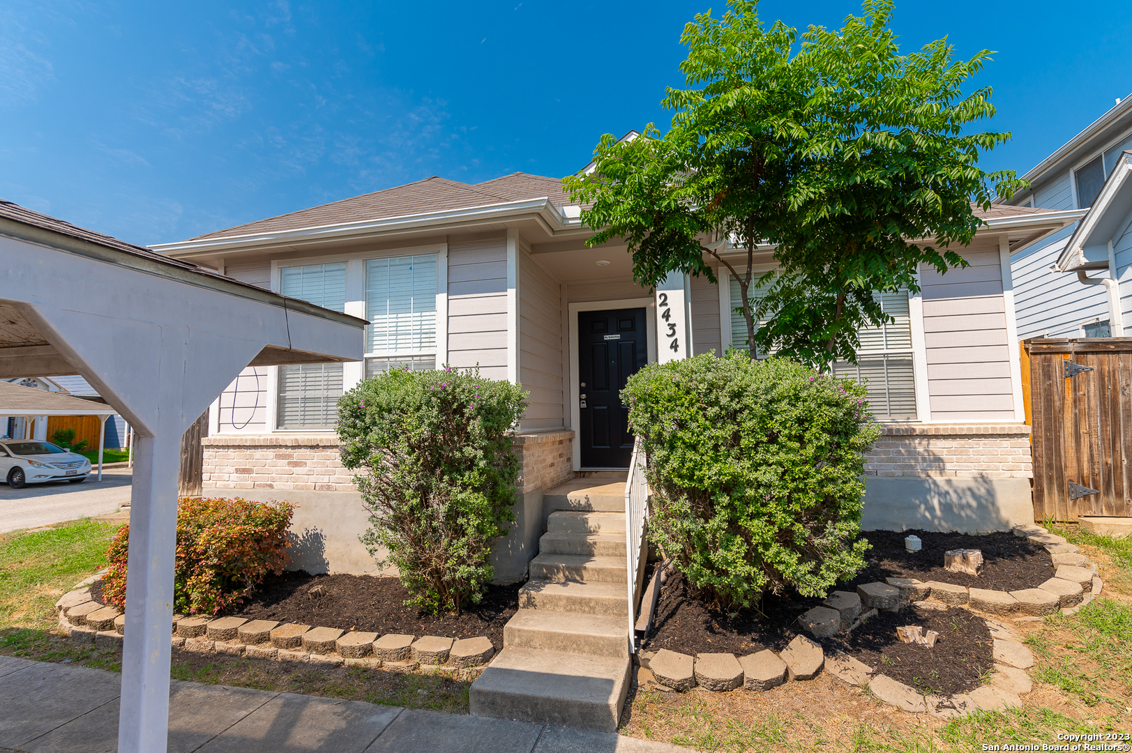 2434 Crown Hollow San Antonio TX 78251