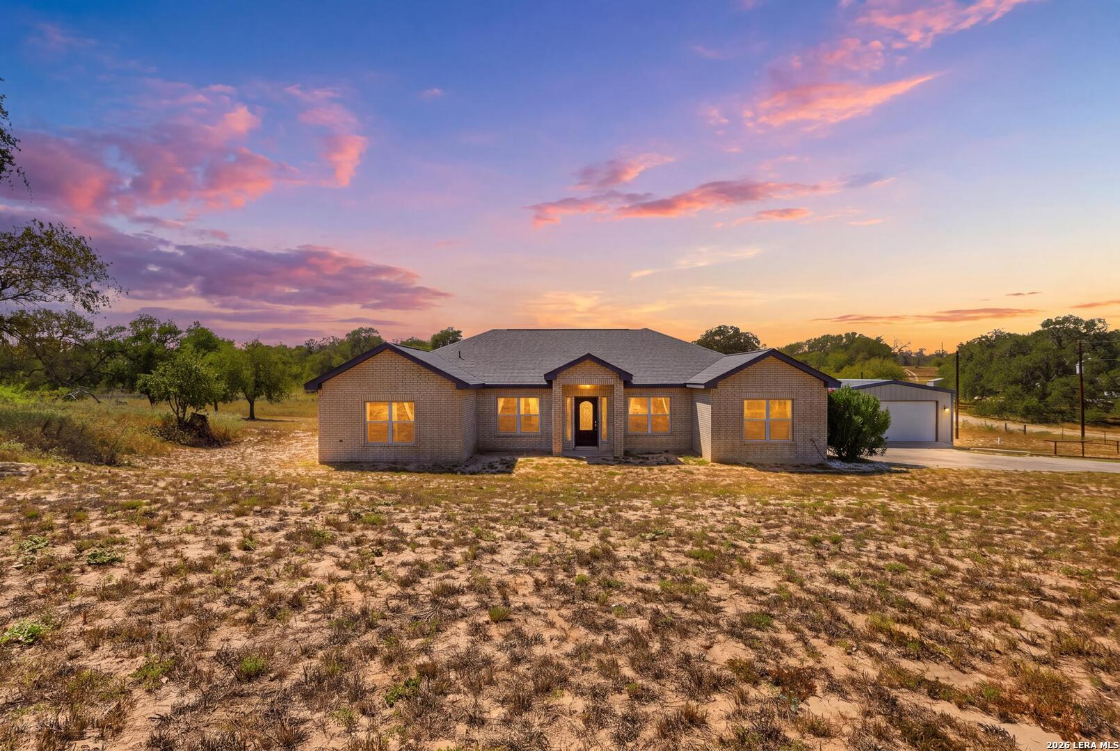 254 Broken Arrow Floresville TX 78114