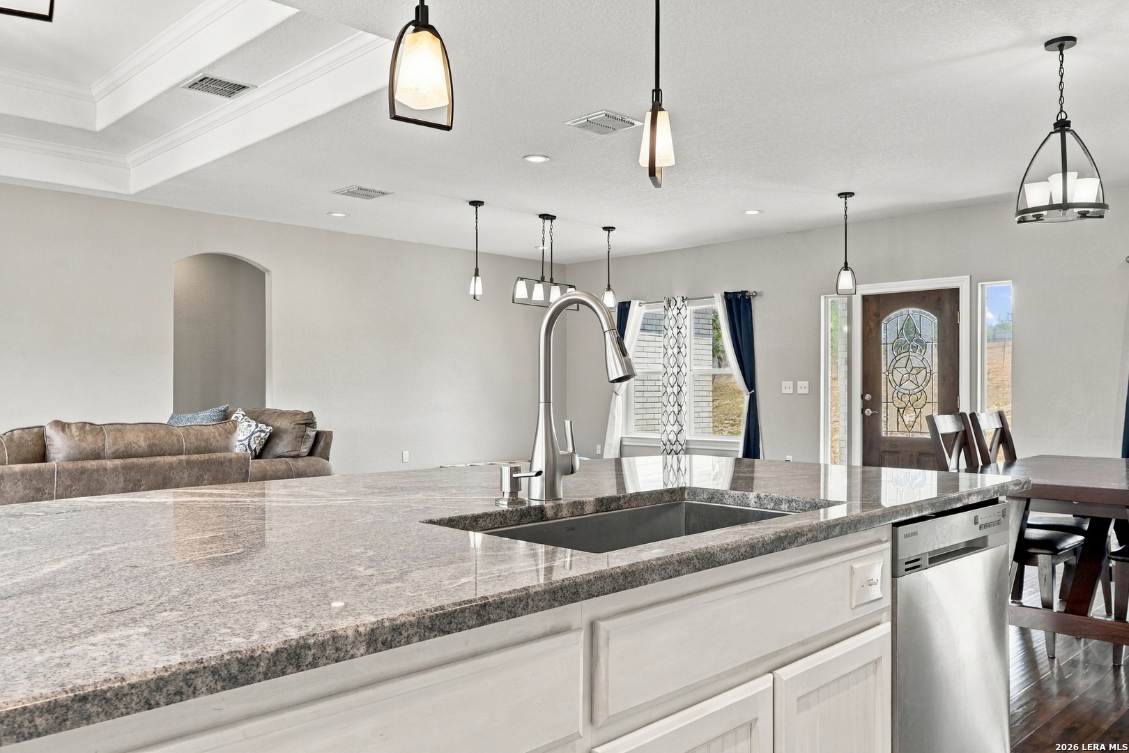 254 Broken Arrow Floresville TX 78114