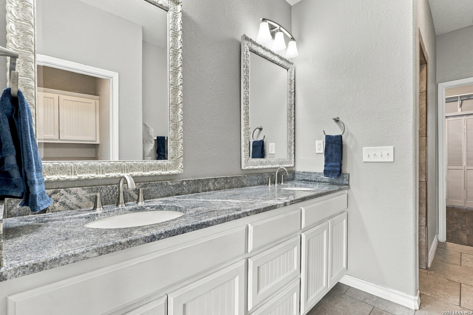 254 Broken Arrow Floresville TX 78114