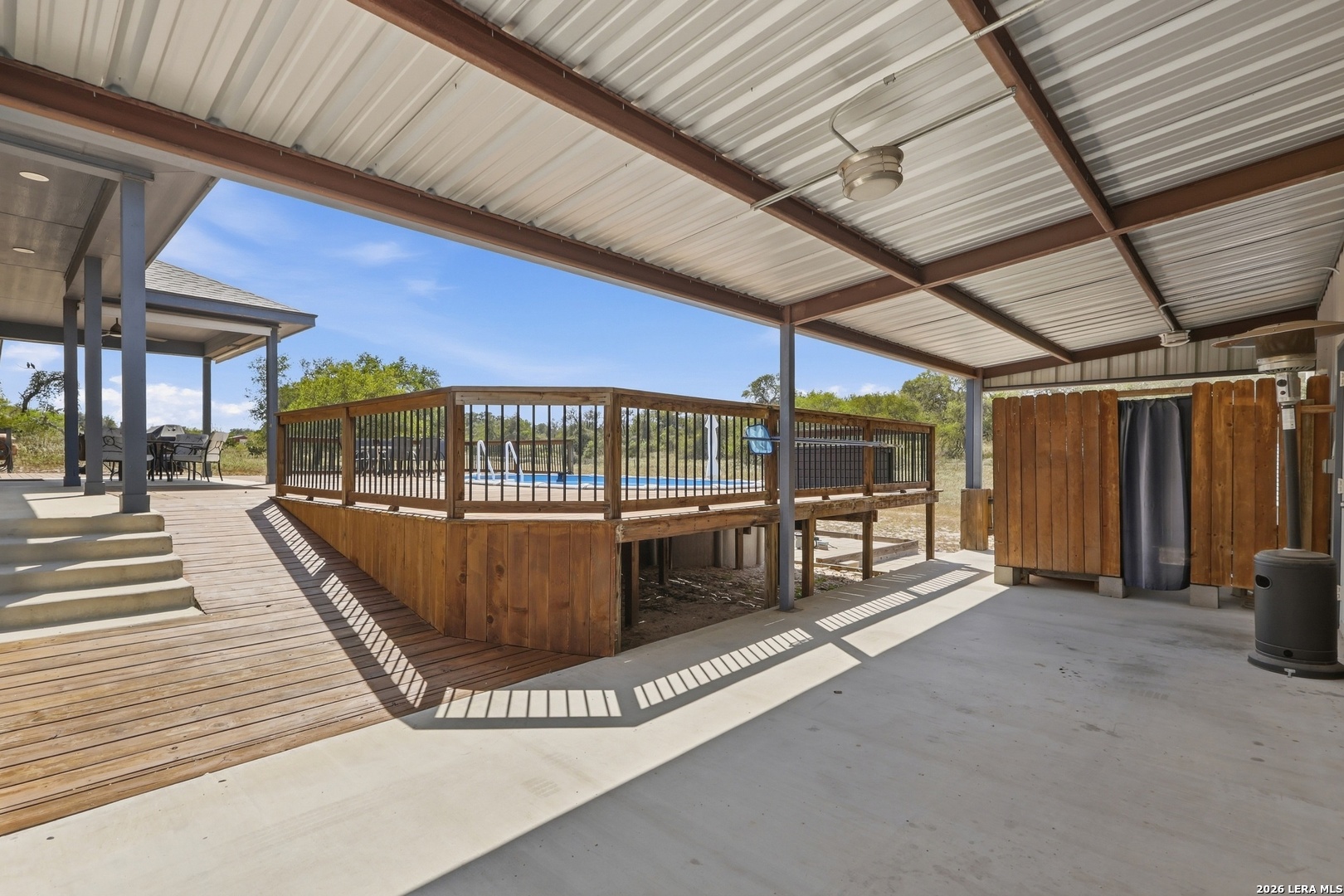254 Broken Arrow Floresville TX 78114