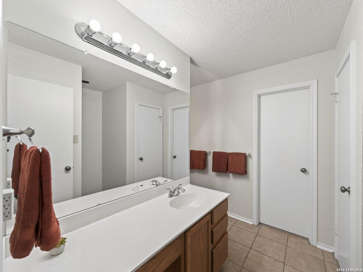 2566 Ashley Oak Schertz TX 78154
