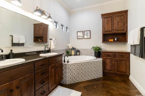 412 Elmwood Drive New Braunfels TX 78130
