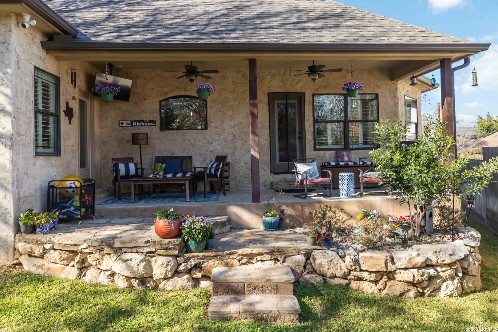 412 Elmwood Drive New Braunfels TX 78130